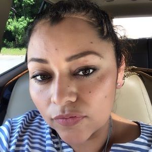 Meet your Posher, Liliana